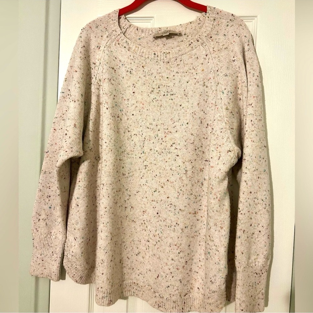 Loft cream speckled crew neck long sleeve curved hem tunic sweater